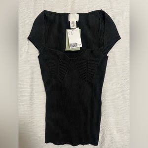 NWT HM sweetheart rib-knit top